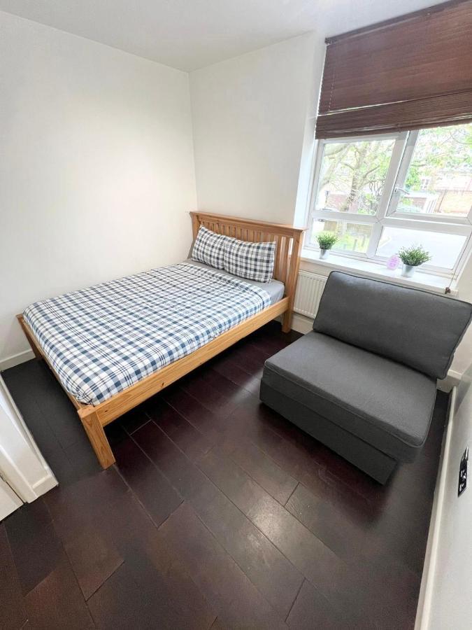 Apartment Large Close To Ldn *