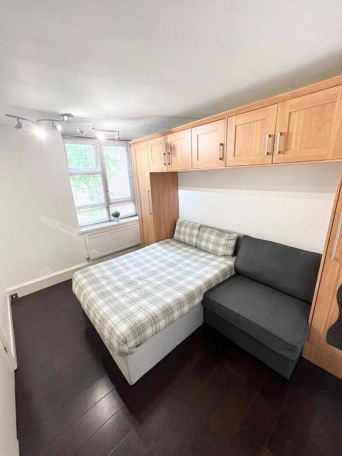 Apartment Large Close To Ldn *