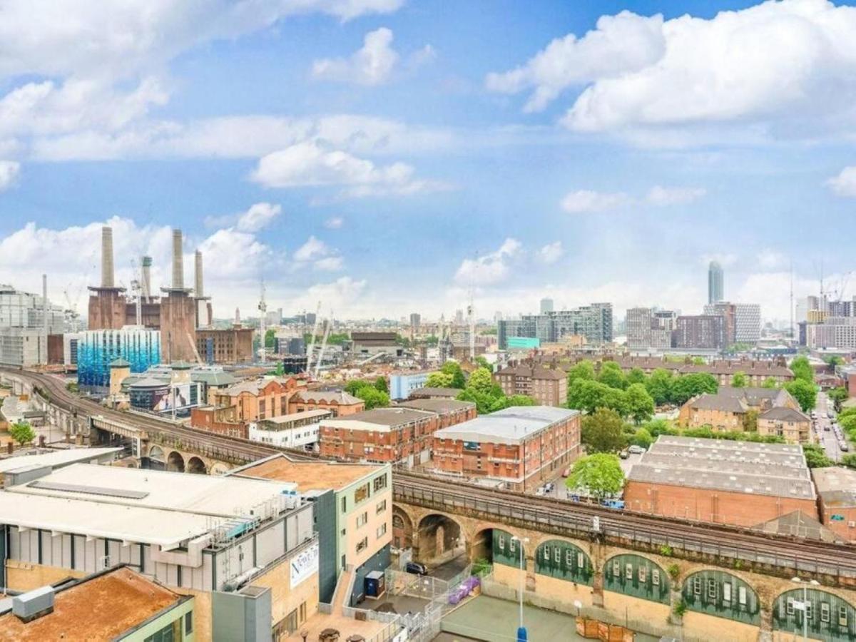 Apartment 3 Bedroom Penthouse With Private Terrace, Battersea, Nine Elms