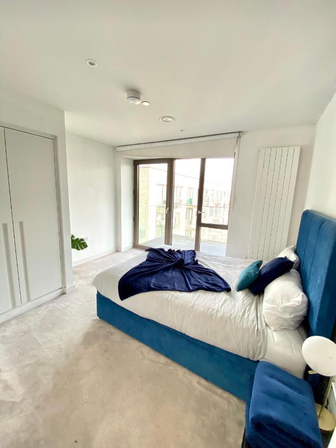 Md : Stunning 2 Bedroom 2 Bath - Royal Docks Londres