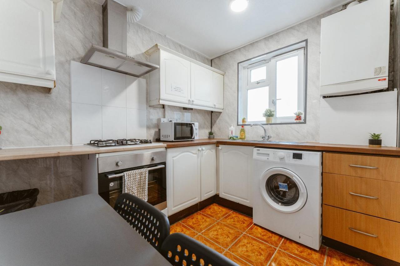 Holloway Road Double - 5 Guest house London