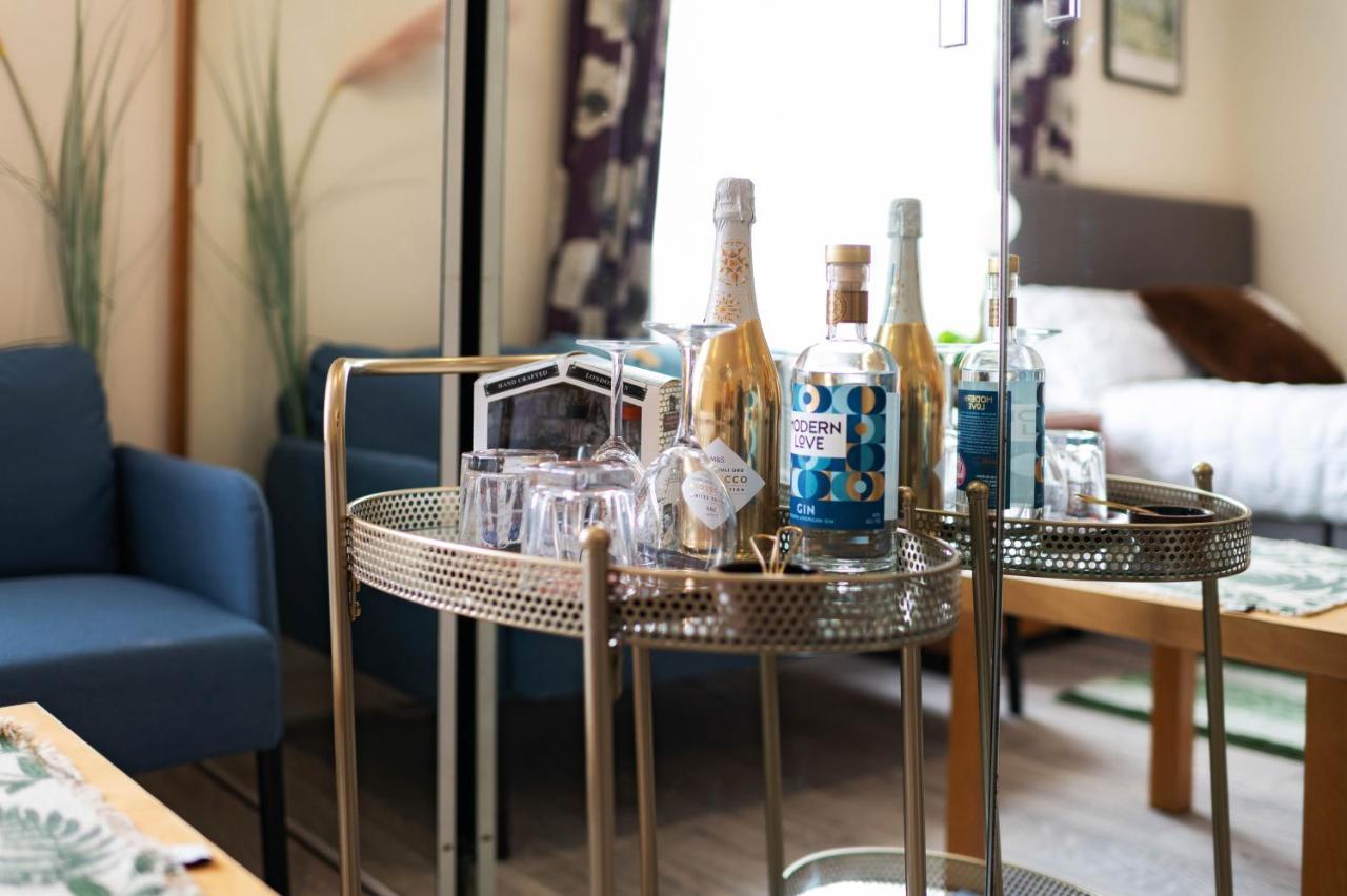Elegant Art Deco Whole - 2mins To Hyde Park, 8mins To Bayswater, Nottinghill, Paddington Apartment *
