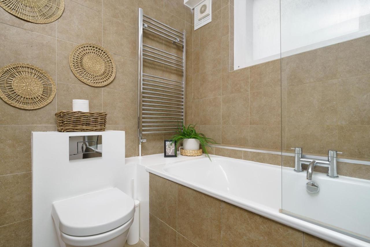 Apartment Huge & 3 Bedr, 4 Beds, Covent Gdn *