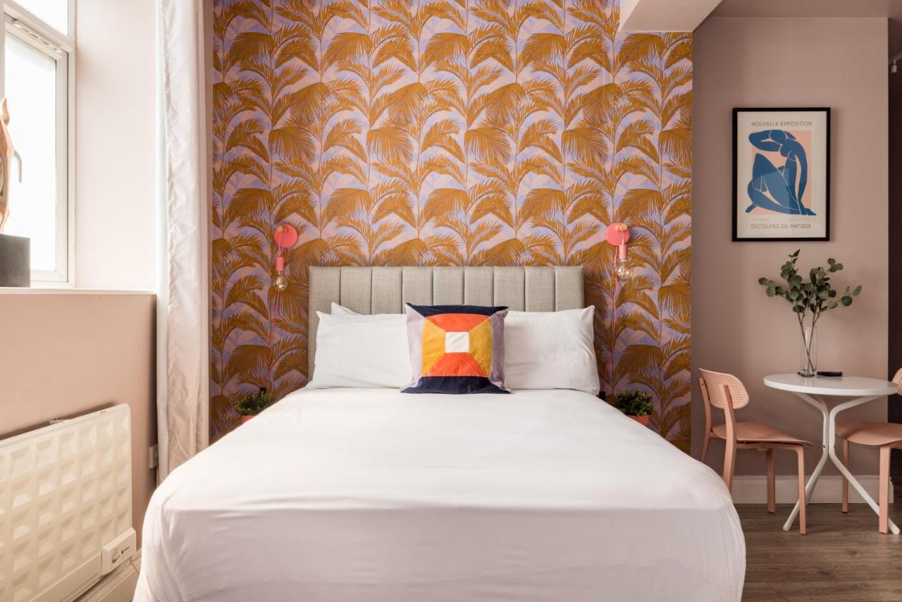 Euston Apartment