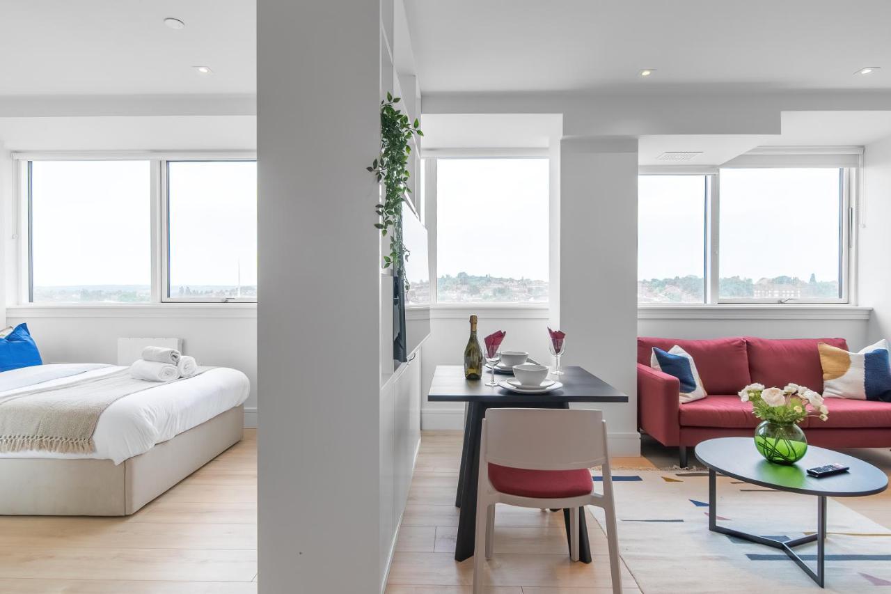 Livestay-modern Next To Wembley Stadium Apartment London