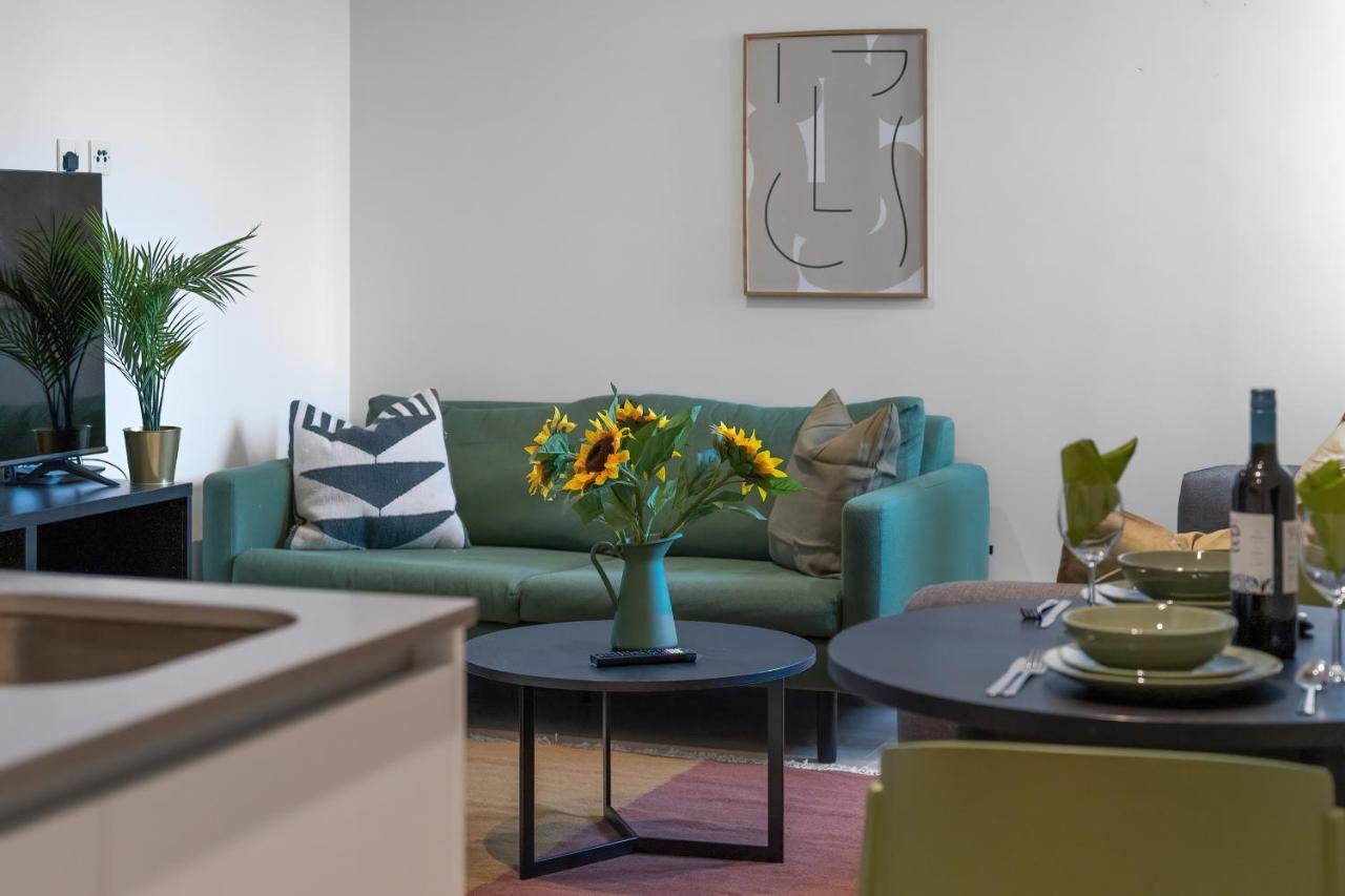 Apartment Livestay-modern Next To Wembley Stadium