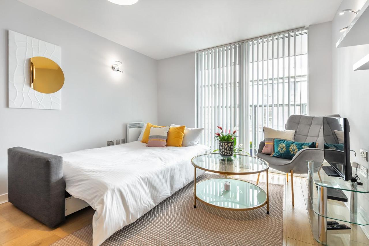 Apartamento Stunning With Underground Parking! *