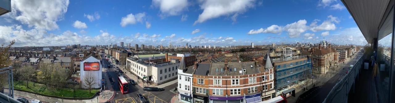 Penthouse In Battersea Amazing Views Of Apartment London