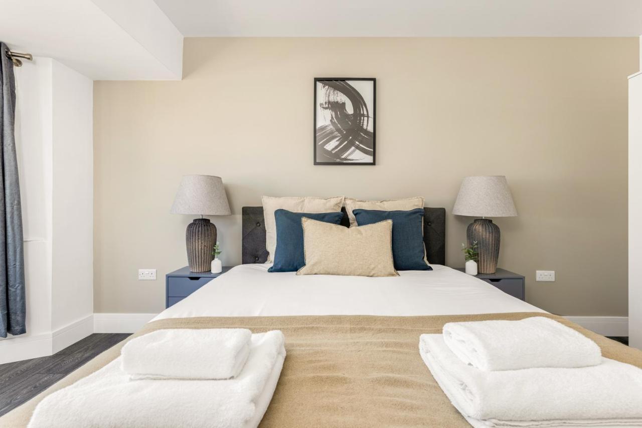 The Wembley Collection Apartment