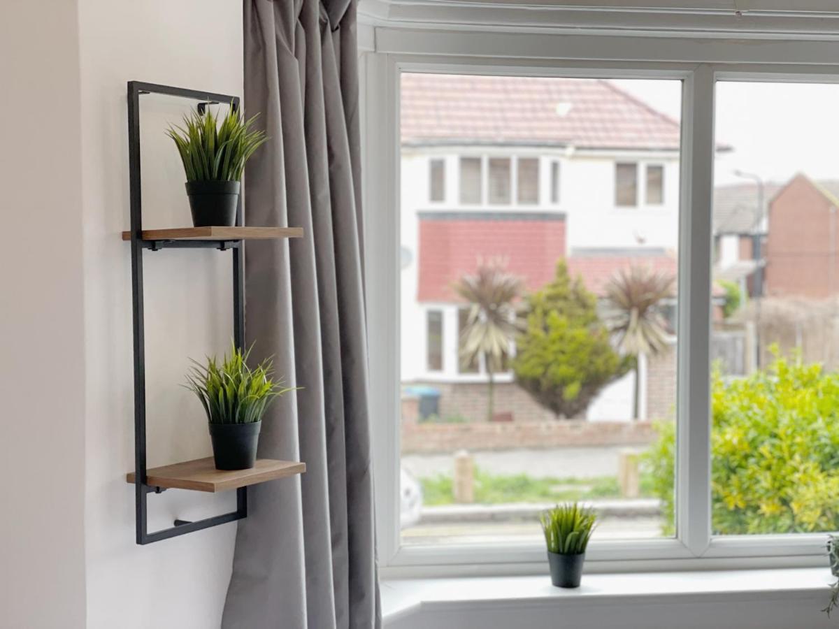 Apartment Cosy Bright Close To Wembley Stadium London