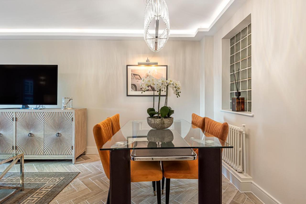 Apartamento Luxury Living In Knightsbridge Balcony Views Of Harrods, 2br2ba With Ac *