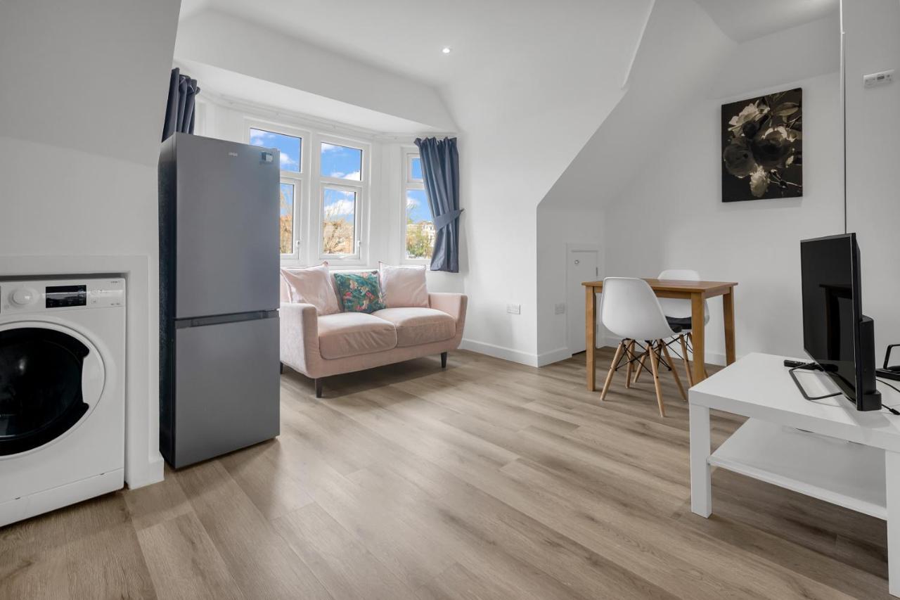 Apartment Modern In South West Wandsworth London