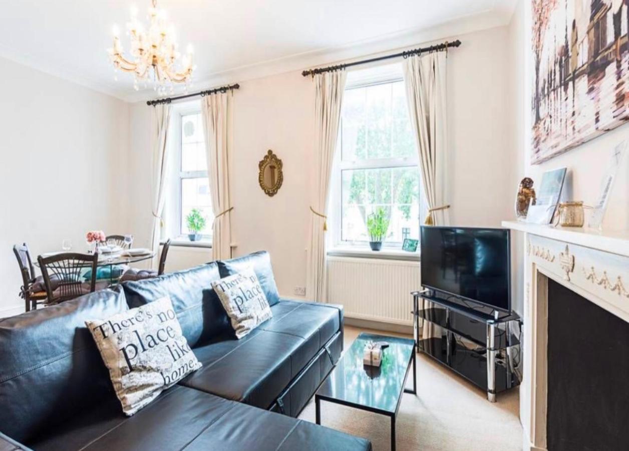 Double With Garden View Apartment London