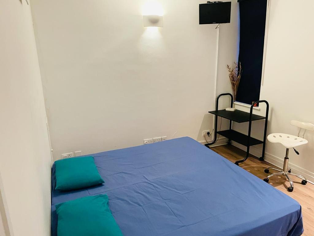 Hyde Park Chelsea Apartment London