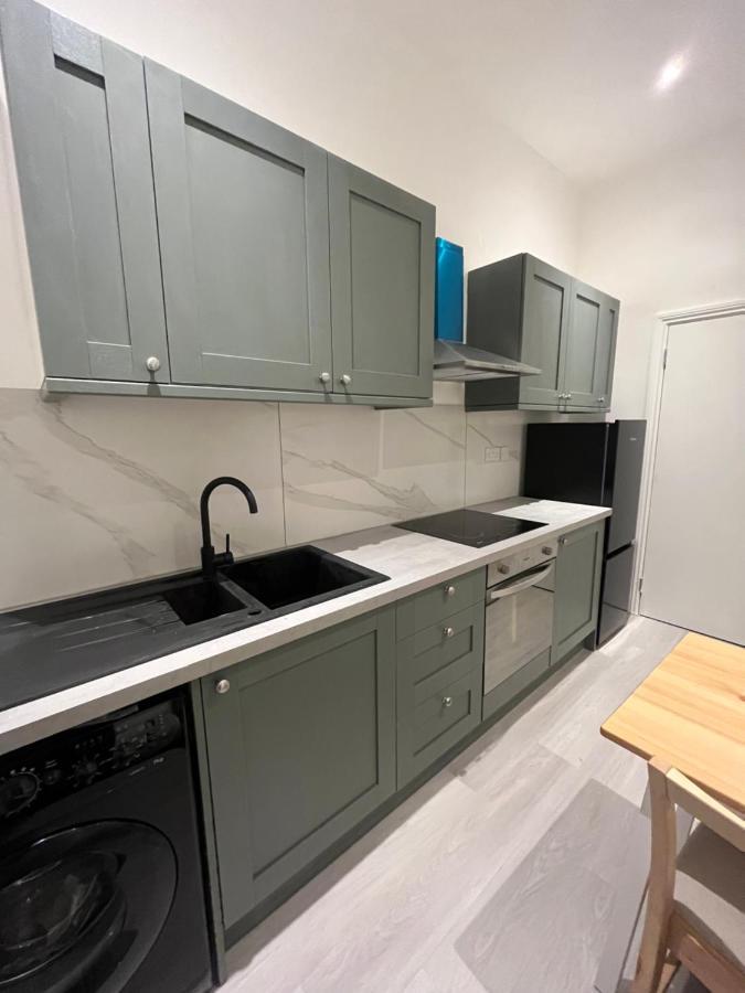 Camden Apartment *