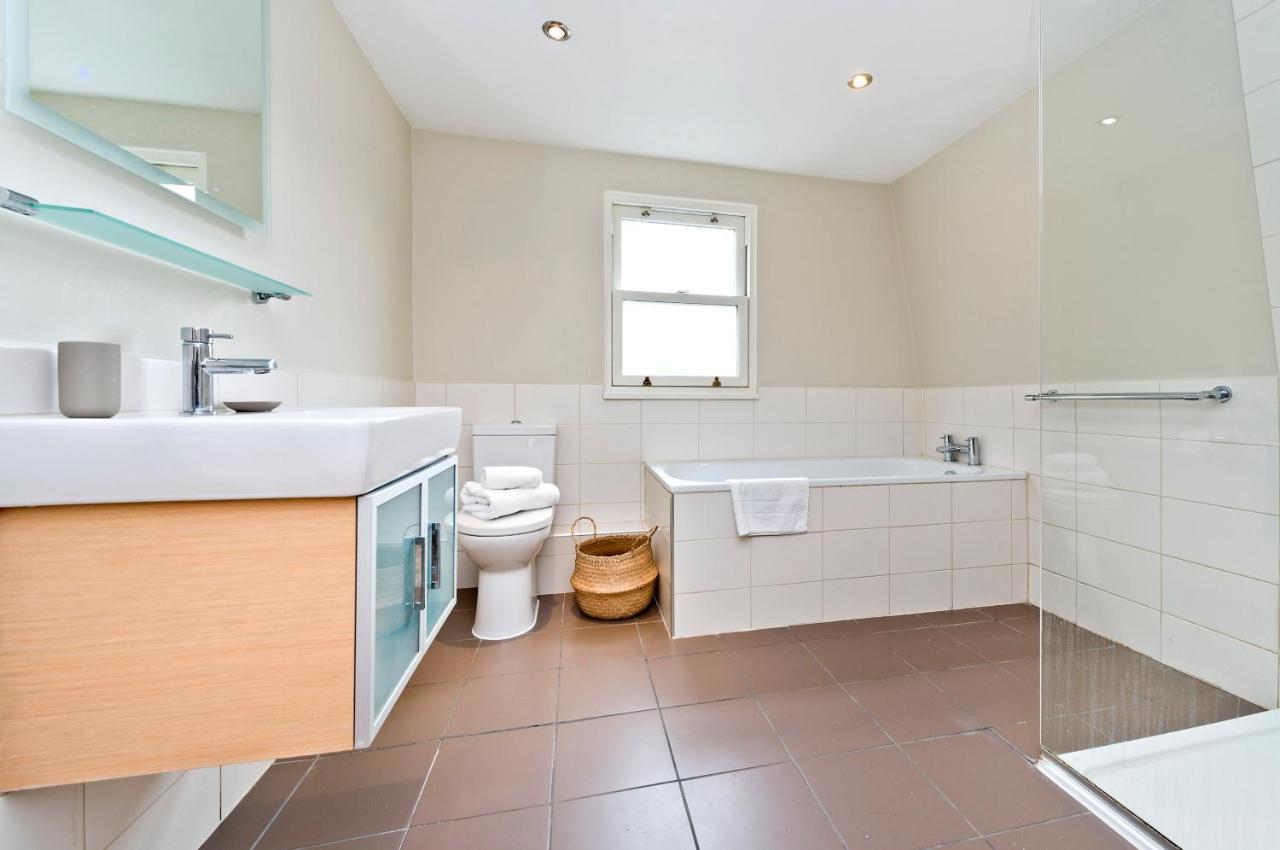 Holiday home Family Near Clapham Common By Underthedoormat