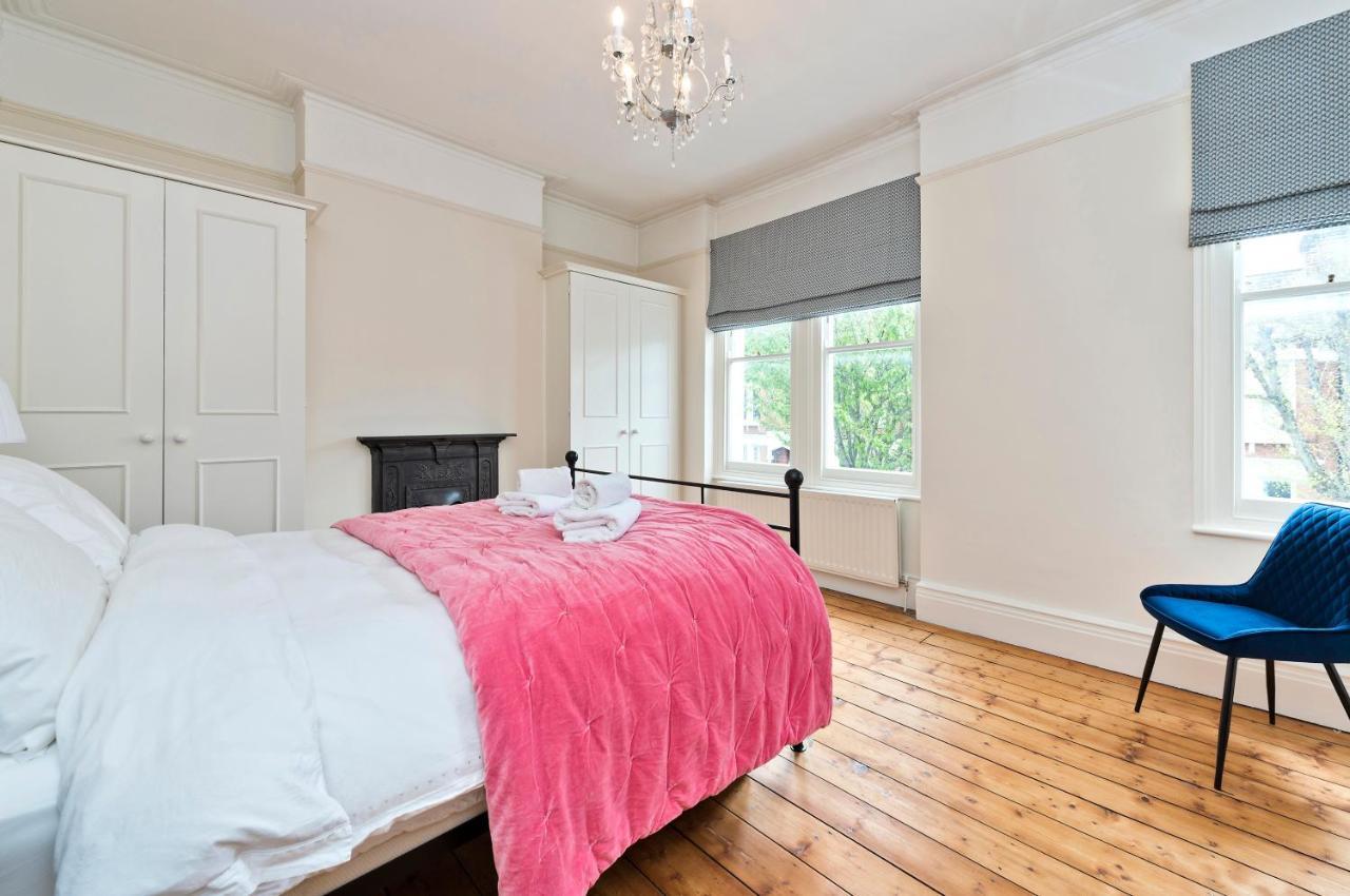 Casa de férias Family Near Clapham Common By Underthedoormat *
