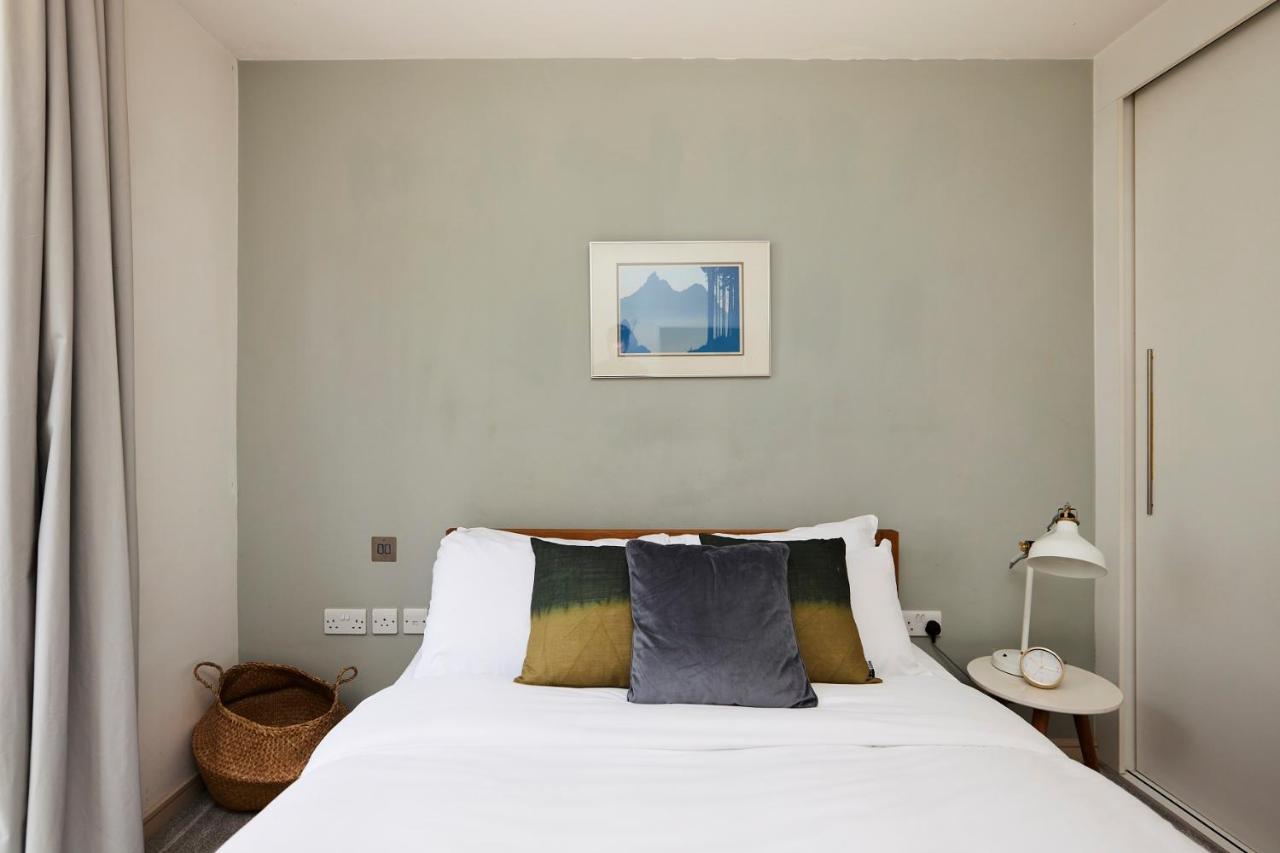 The Jasper Walk Escape - Charming 2bdr Flat With Balcony *