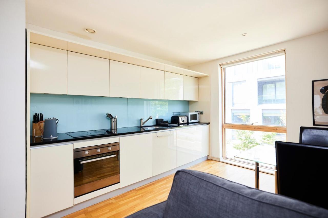 The Jasper Walk Escape - Charming 2bdr Flat With Balcony Apartamento *