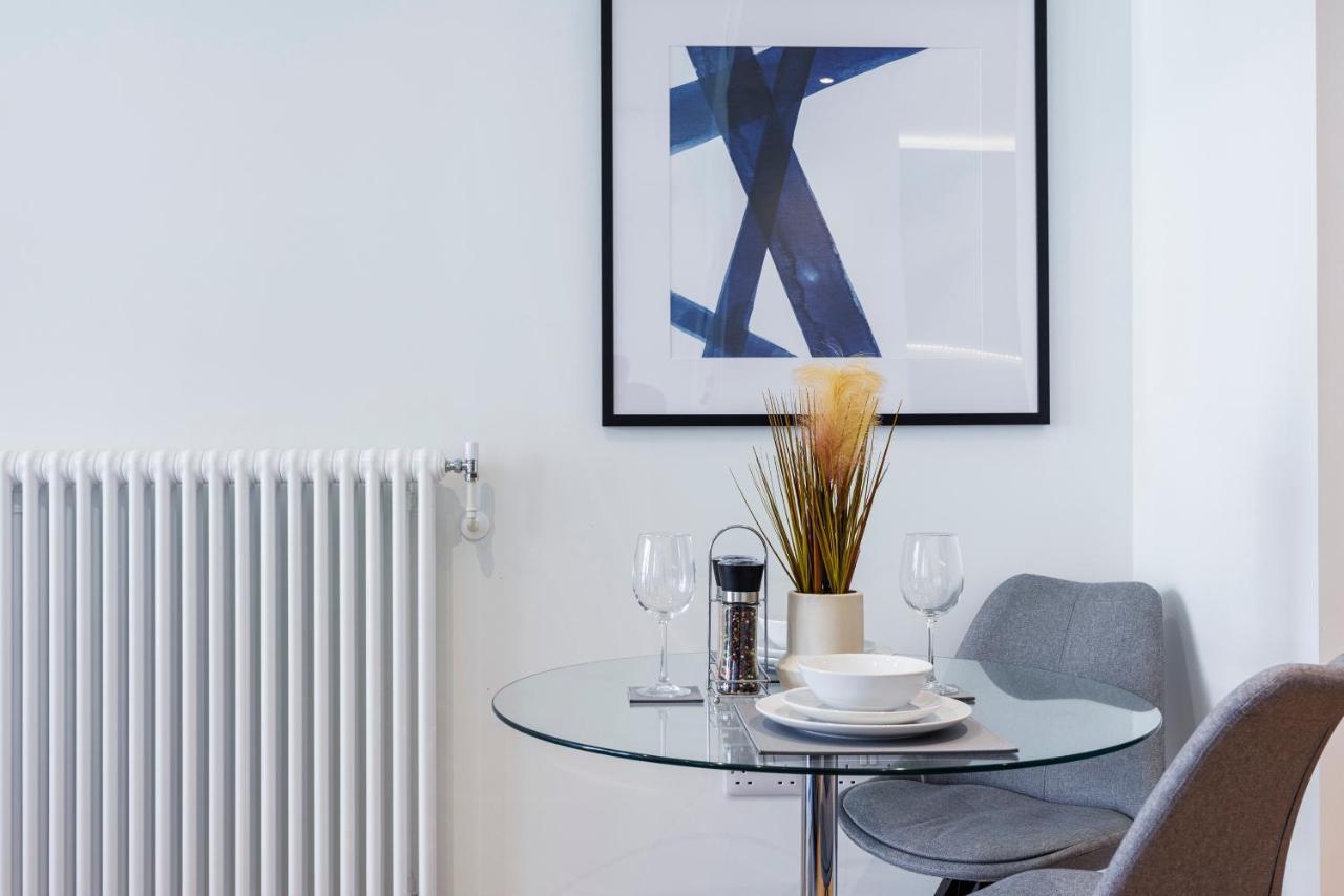 Apartment Luxury Apartment-business-relocation-canary Wharf