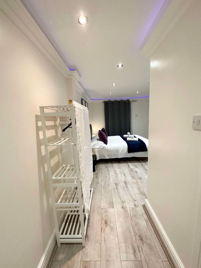 Casa de férias Stylish 3-bedroom Flat In Prime Location