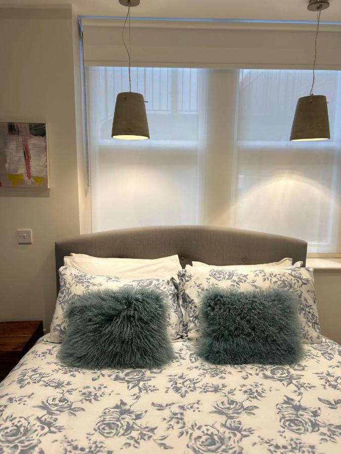 Soho Apartment *