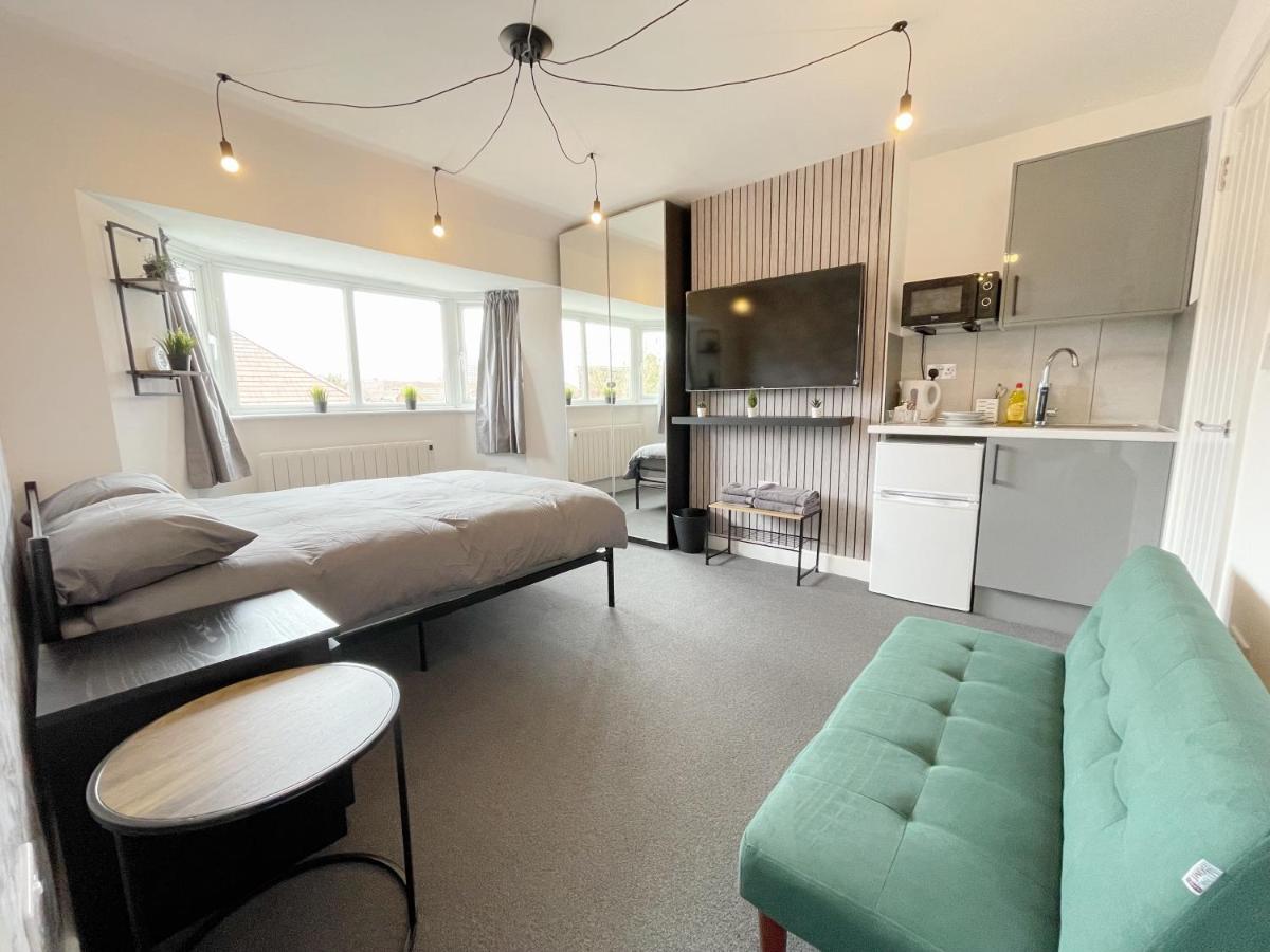 Cosy Bright Close To Wembley Stadium Apartment London