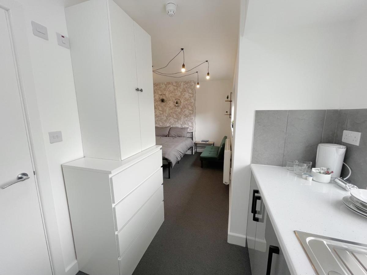 Apartment Cosy Bright Close To Wembley Stadium London