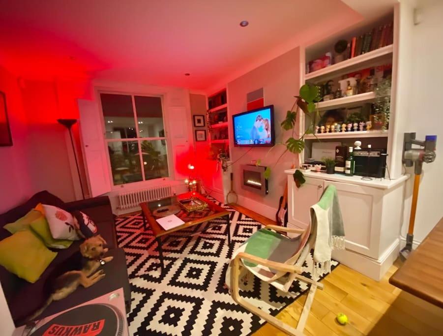 Holiday home 3bed 2bath Poplar Townhouse London