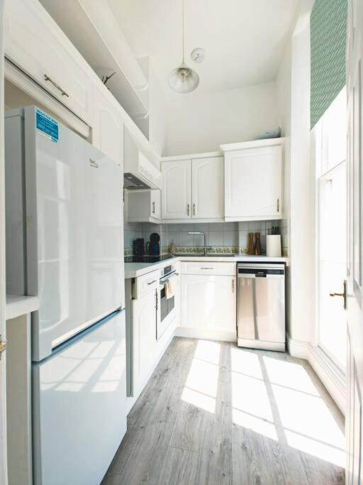 Apartment New Marylebone Gem/one Bedroom London