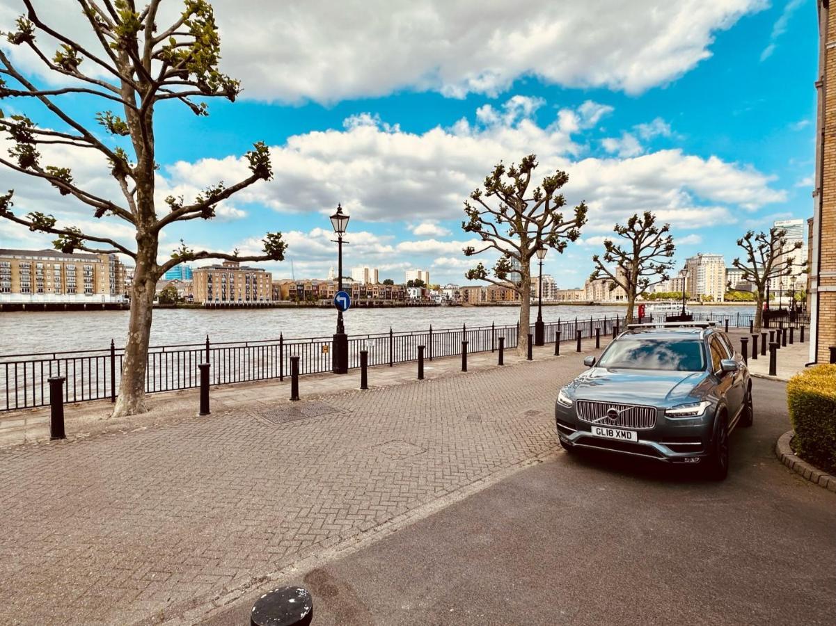 Riverside Flat In Southwark * London