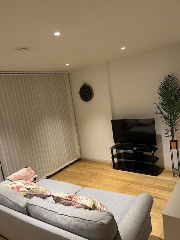 Beautiful 2 Bed Flat In Finchley Road, Camden Apartamento