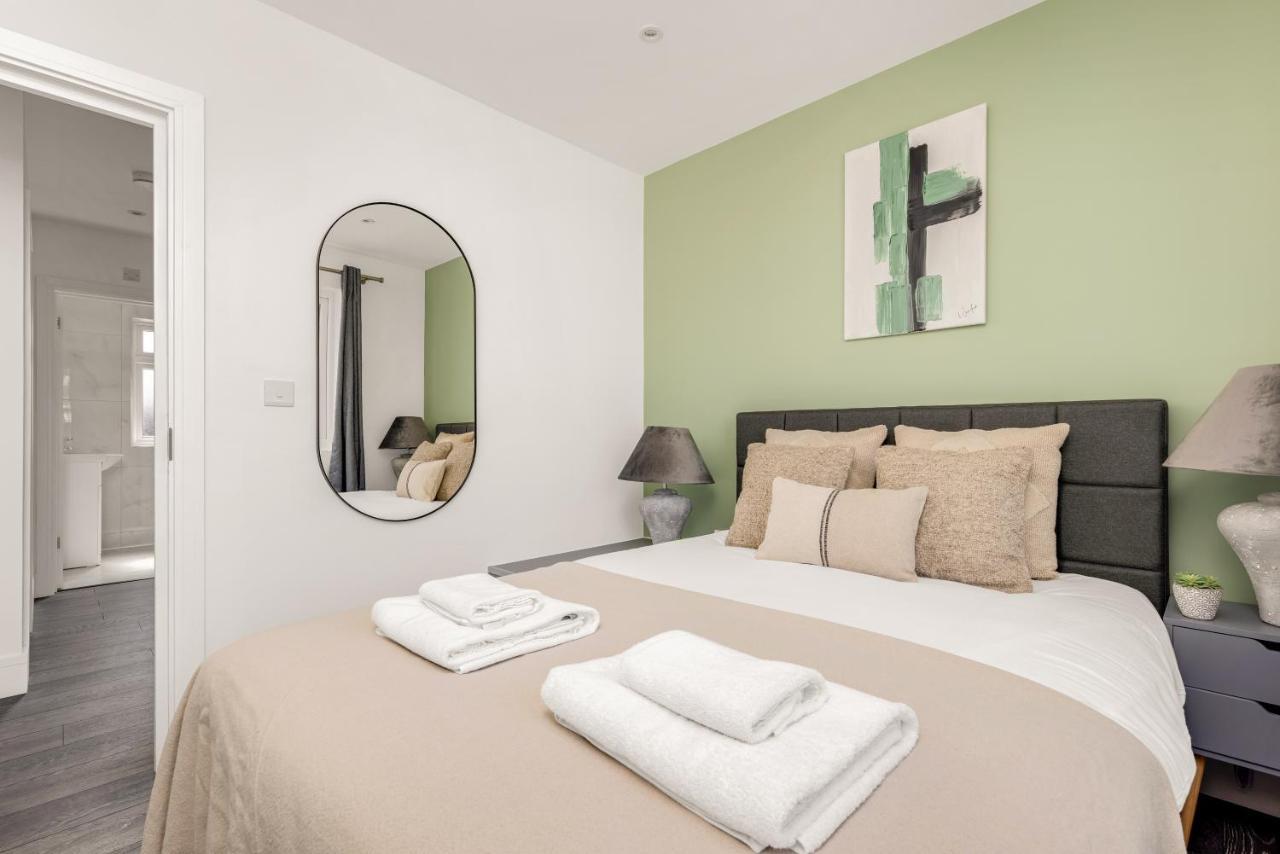 Apartment The Wembley Collection
