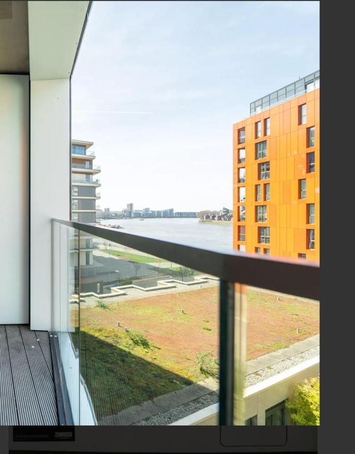 Luxury Riverview Greenwich 2bed Apt- Sleep 6 Guests-5min From 02 Arena- Playstation 4 Provided Apartment London