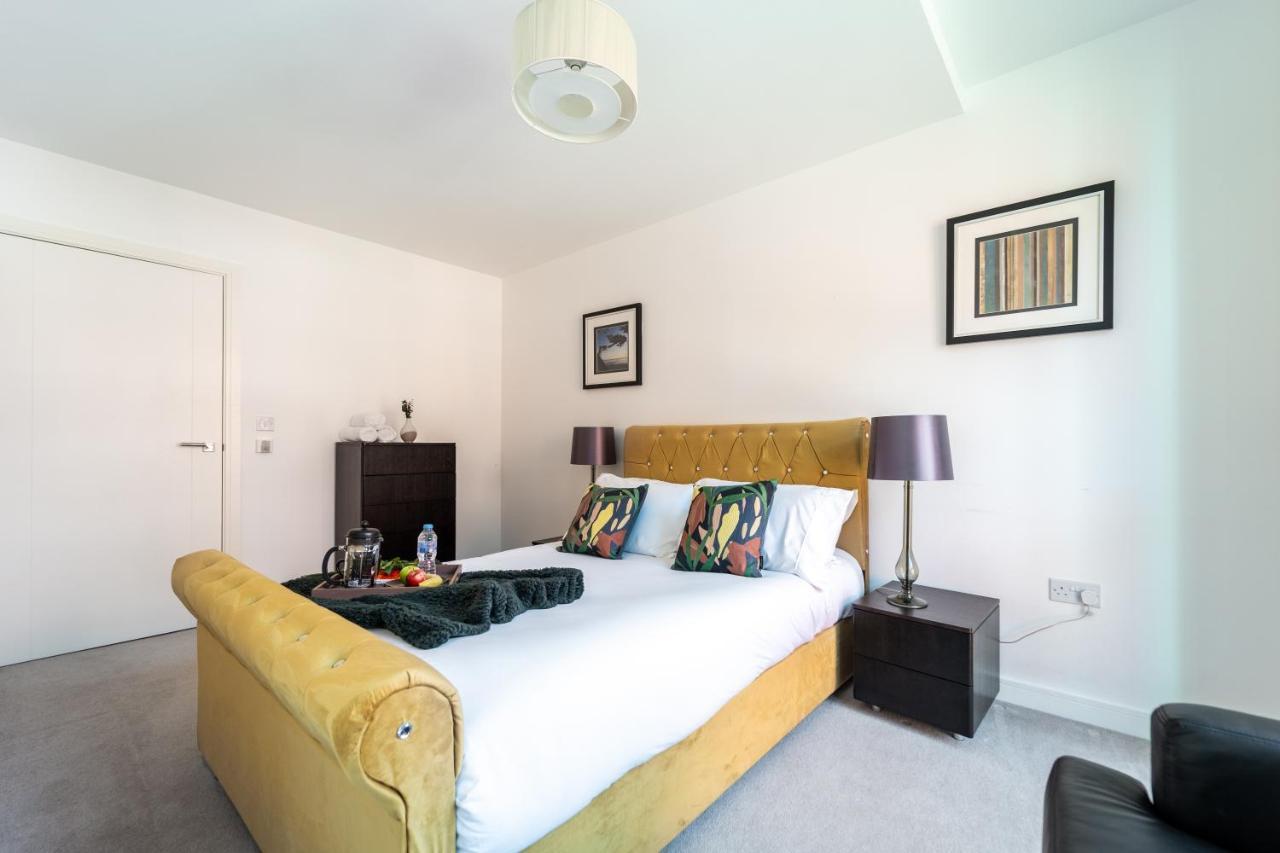Luxury Riverview Greenwich 2bed Apt- Sleep 6 Guests-5min From 02 Arena- Playstation 4 Provided Apartment *