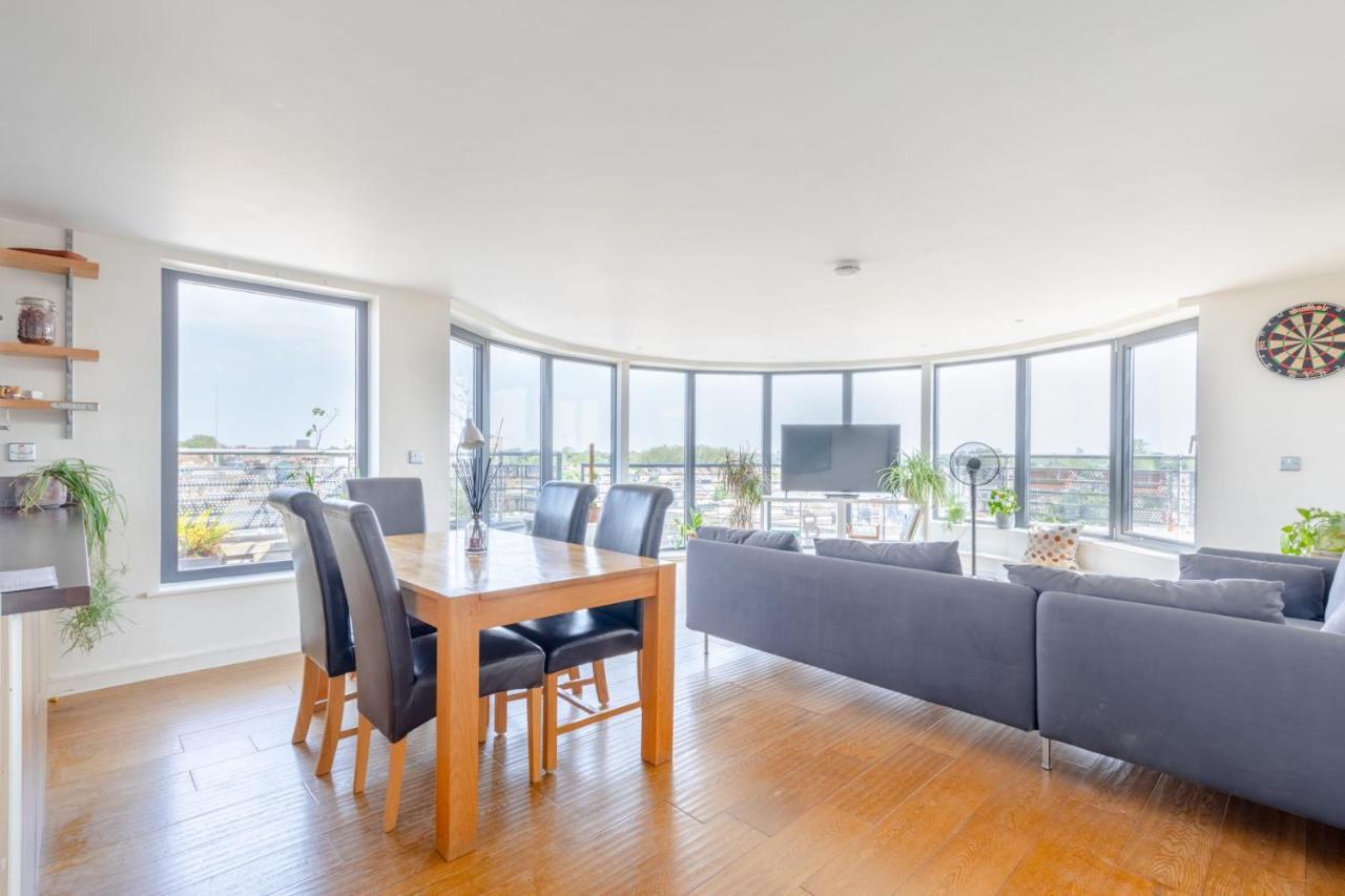 Apartamento Lovely 2bd Flat With Balcony - Stoke Newington *