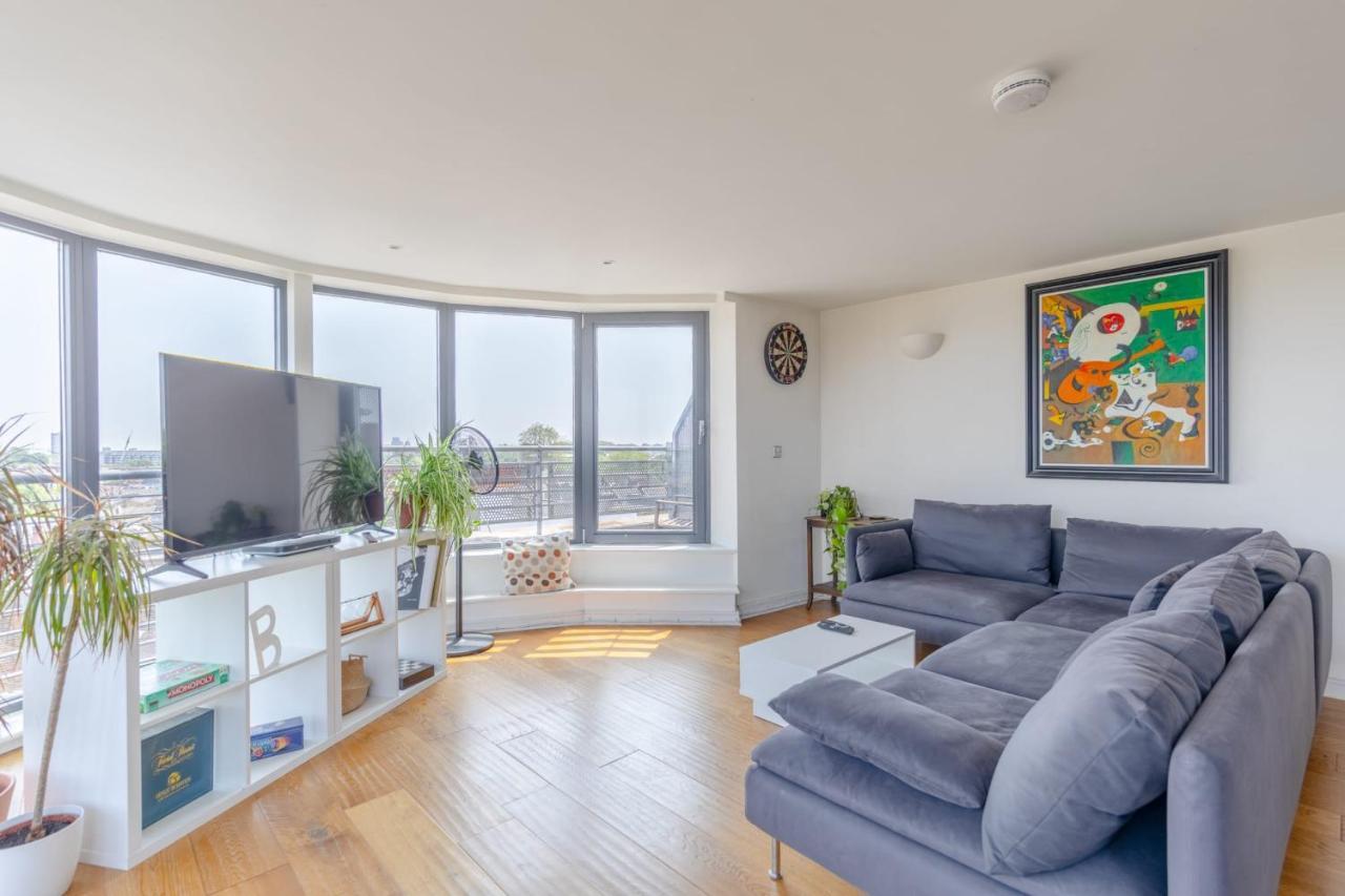 Apartment Lovely 2bd Flat With Balcony - Stoke Newington London