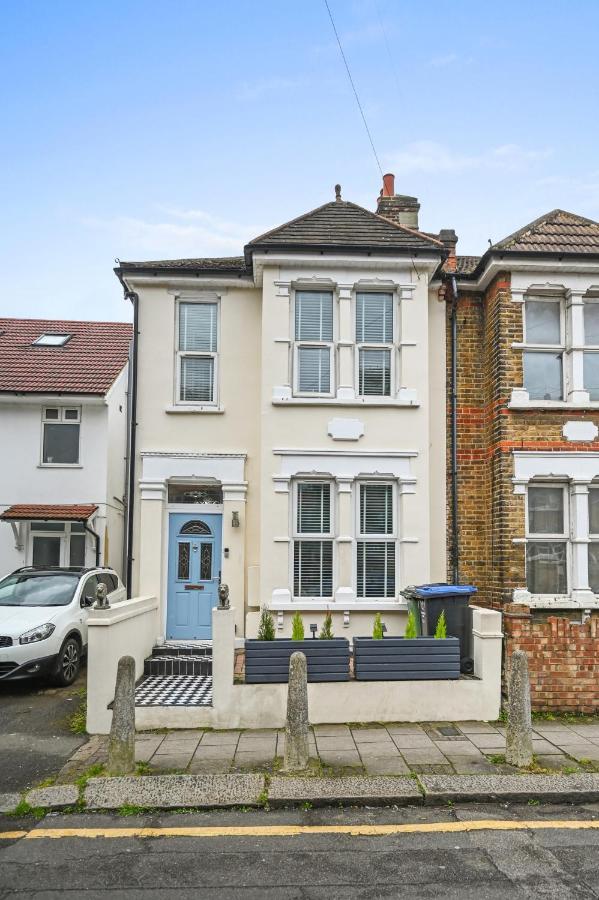 Wembley Luxury Residence- Opulence House * London