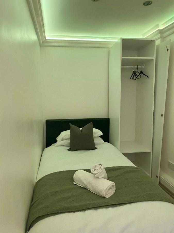 Stylish 3-bedroom Flat In Prime Location Casa de férias