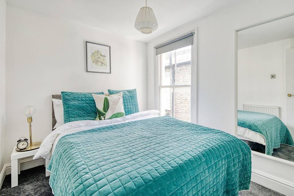 3 Bed Flat Near Chelsea London