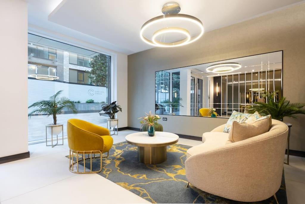 Apartamento Luxury 2 Bed Apartment, Chelsea. Londres