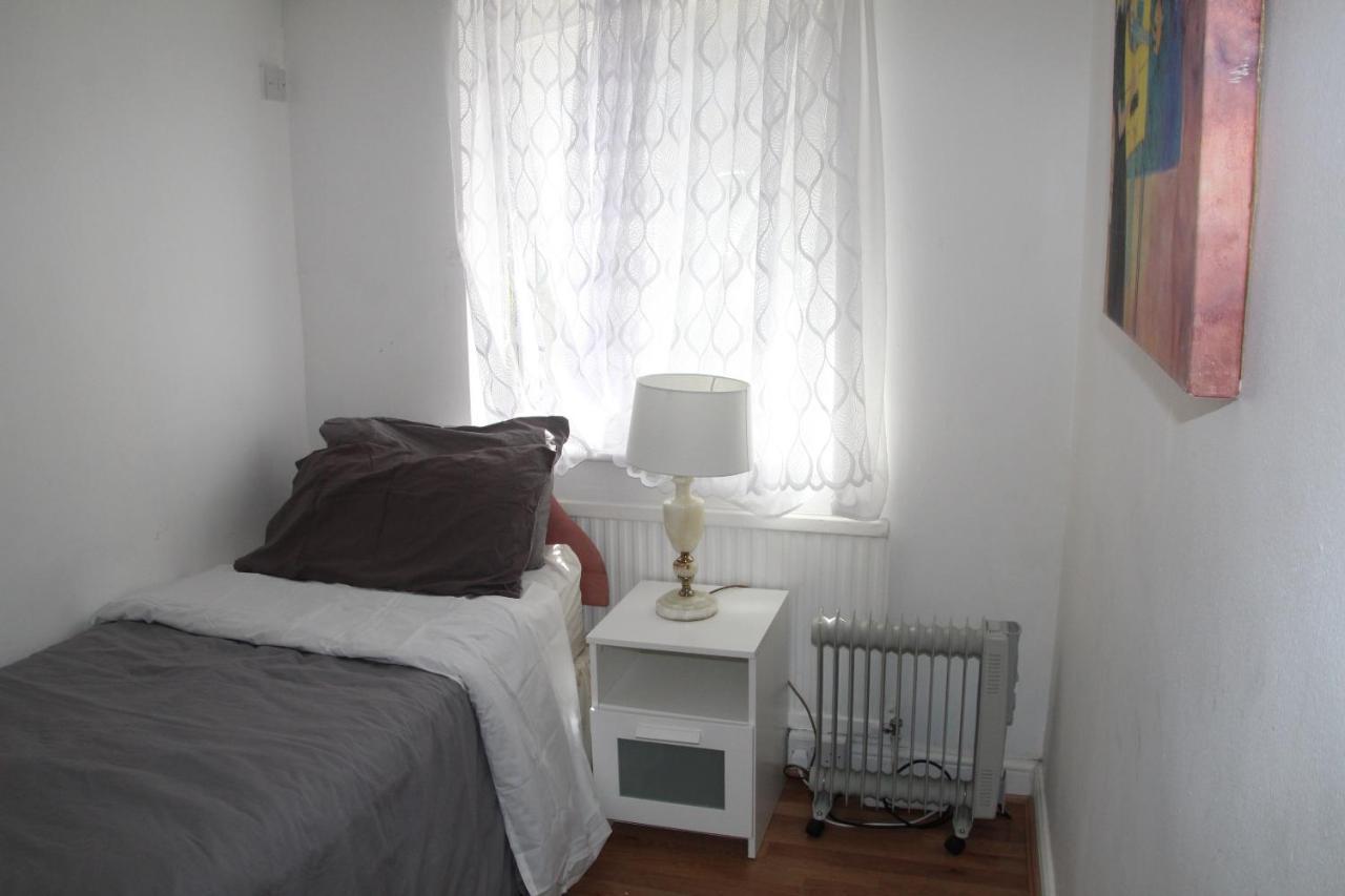 Apartamento Grey Double Bedroom