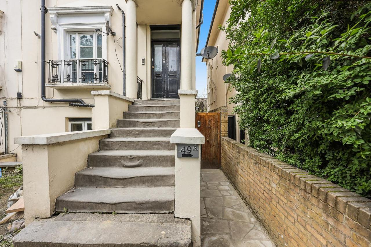 Parkhurst By Hiatus Concierge Apartment London