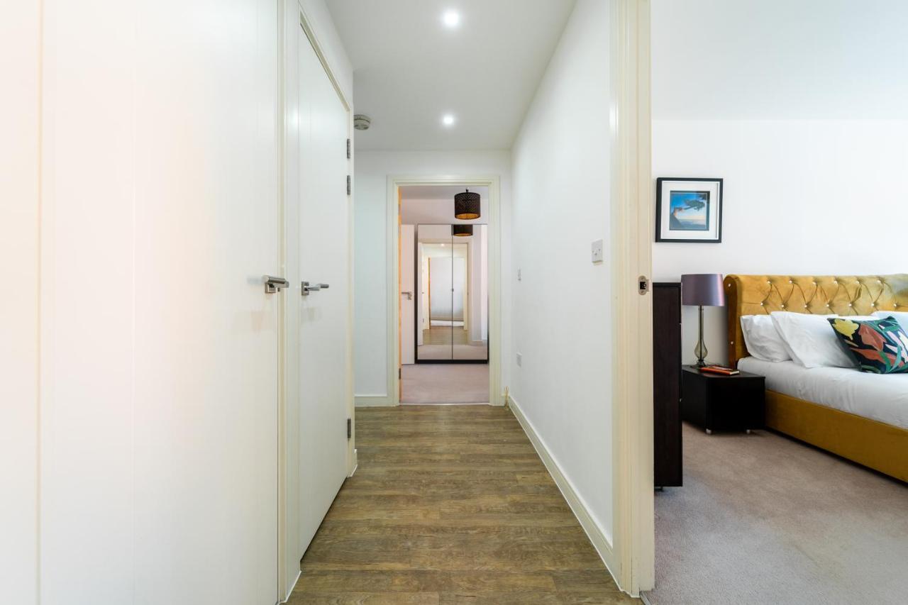 Luxury Riverview Greenwich 2bed Apt- Sleep 6 Guests-5min From 02 Arena- Playstation 4 Provided * London
