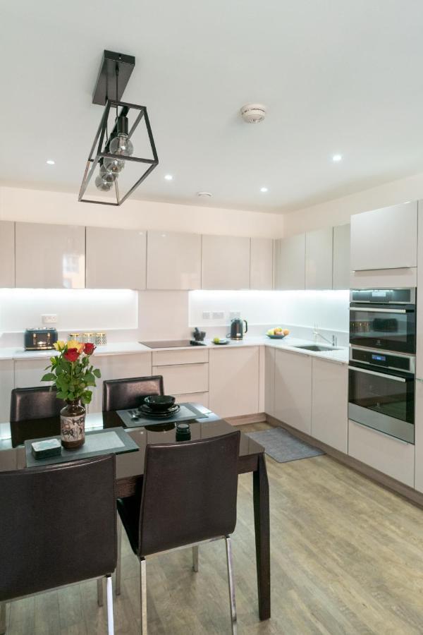 Apartment Luxury Riverview Greenwich 2bed Apt- Sleep 6 Guests-5min From 02 Arena- Playstation 4 Provided *