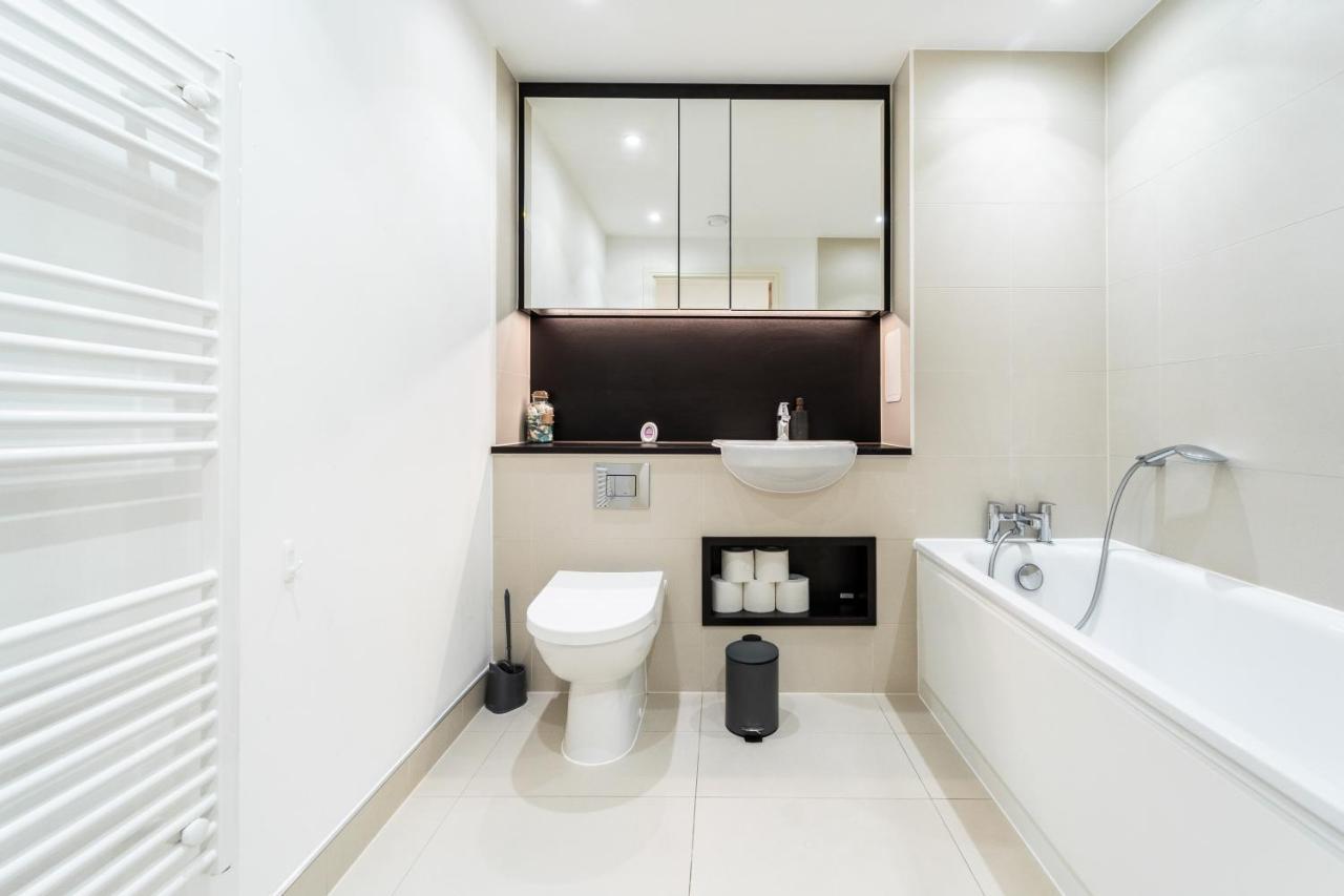 Apartment Luxury Riverview Greenwich 2bed Apt- Sleep 6 Guests-5min From 02 Arena- Playstation 4 Provided *