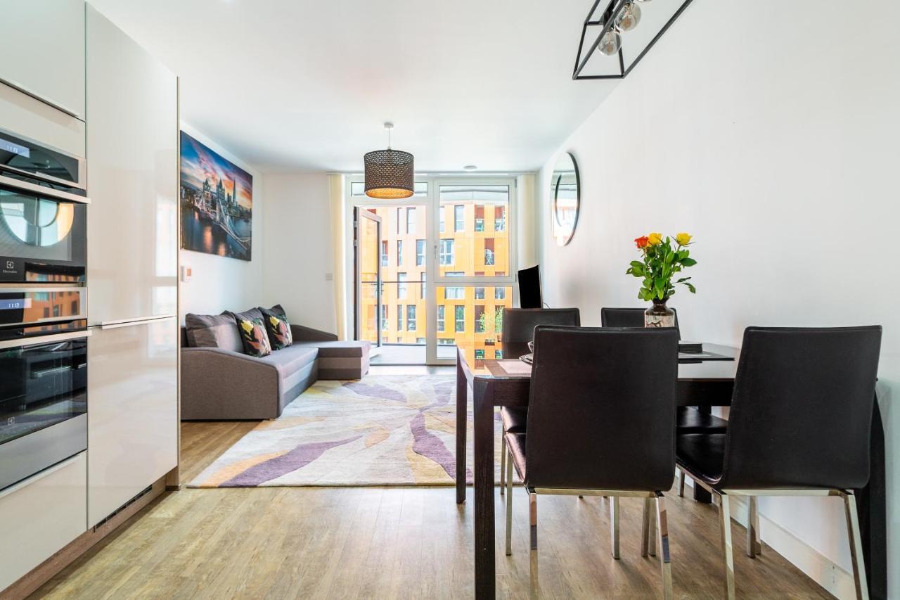 Luxury Riverview Greenwich 2bed Apt- Sleep 6 Guests-5min From 02 Arena- Playstation 4 Provided London