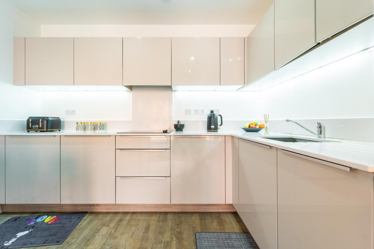 Luxury Riverview Greenwich 2bed Apt- Sleep 6 Guests-5min From 02 Arena- Playstation 4 Provided