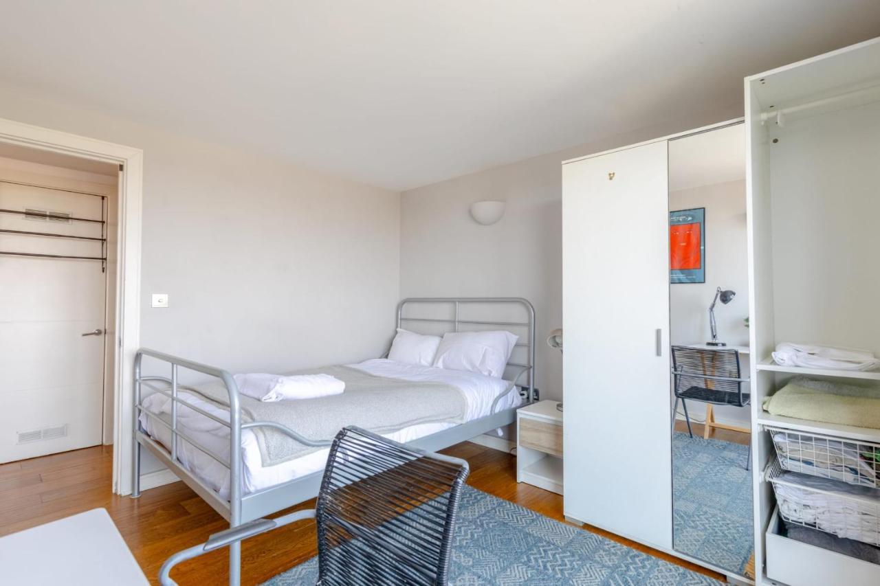 Apartment Lovely 2bd Flat With Balcony - Stoke Newington *