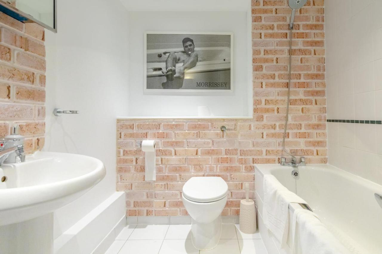 Lovely 2bd Flat With Balcony - Stoke Newington Apartamento
